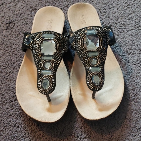 Simply Vera Vera Wang Black Sandal 6.5 - Picture 3 of 3